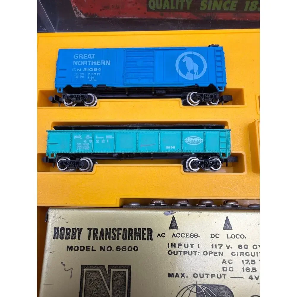Vintage Bachmann N Scale PCC Trolley PTC #62995 Not Tested Orig Box Papers